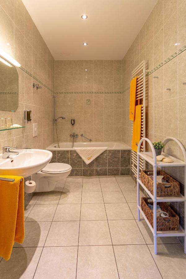 Fischhaus Wendisch Rietz Hotell Exteriör bild